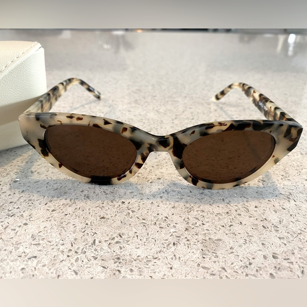 Sunglasses “Girl’s Trip” by Eleventh Hour collab with Lauren Sorrentino